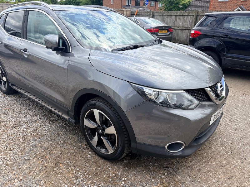 2015 NISSAN QASHQAI 1.2 DIG T N TEC SUV 5DR PETROL MANUAL 2WD EURO 6... photo